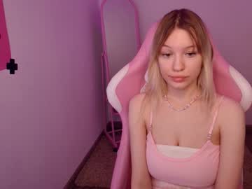 Mia_Cuddie Chaturbate stream image from January 30, 2025