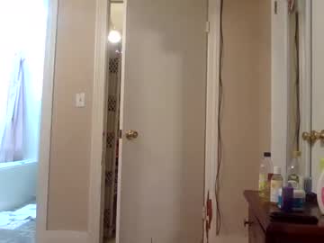 Queenpain Chaturbate stream image from January 30, 2025