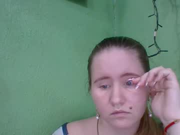 Ari___Lynn Chaturbate stream image from January 30, 2025