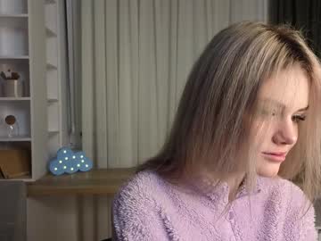 Catecrago Chaturbate stream image from January 30, 2025