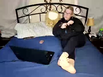 Elizakatxo Chaturbate stream image from January 30, 2025