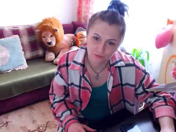 Britney_Precious Chaturbate stream image from January 30, 2025