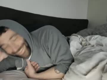 C2cmee Chaturbate stream image from January 30, 2025