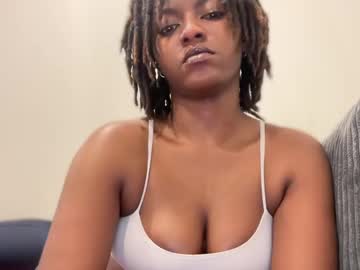 Kneelforherrr Chaturbate stream image from January 30, 2025