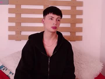 Steev_Novoa Chaturbate stream image from January 30, 2025