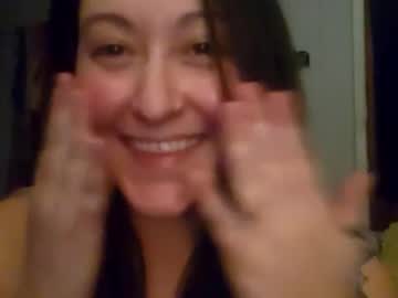 Walnut4u Chaturbate stream image from January 30, 2025