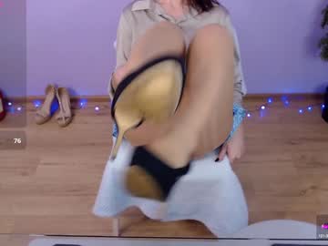 Izzy_Cam Chaturbate stream image from January 30, 2025