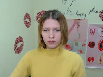 Crystalgirl__ Chaturbate stream image from January 30, 2025