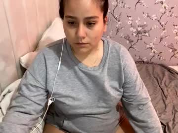 Laura_D23 Chaturbate stream image from January 30, 2025