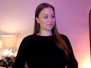 Milafleur Chaturbate stream image from January 30, 2025
