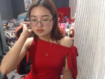 Urlovelychinita Chaturbate stream image from January 30, 2025