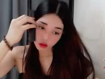 Femylove stream image from January 30, 2025