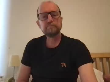 Horny4u69sex Chaturbate stream image from January 30, 2025