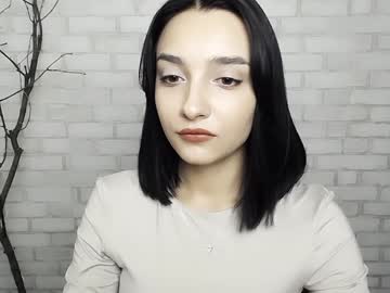 Veryveryshygirl Chaturbate stream image from January 30, 2025