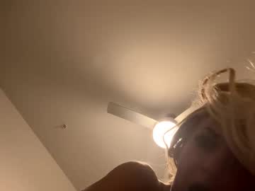 Riley_Reign Chaturbate stream image from January 30, 2025