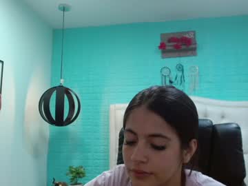 Annielovex Chaturbate stream image from January 30, 2025