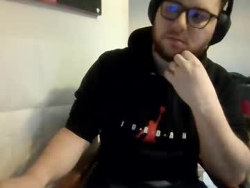 Dekumate Chaturbate stream image from January 30, 2025