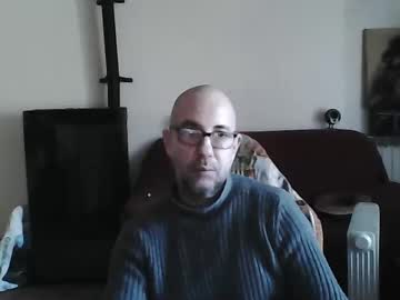 Mat11efou Chaturbate stream image from January 30, 2025