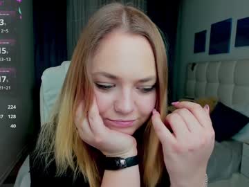 A_Lisa_Fox Chaturbate stream image from January 30, 2025