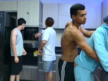 Boysgang_Sex Chaturbate stream image from January 30, 2025