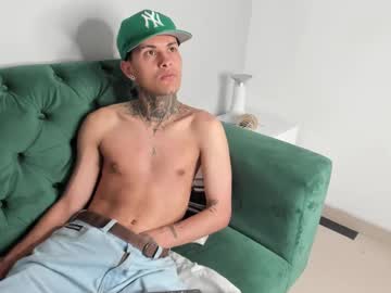 Sean_Foxx Chaturbate stream image from January 30, 2025