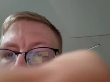 Kevmen4 Chaturbate stream image from January 30, 2025