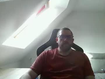 Malou2927 Chaturbate stream image from January 30, 2025