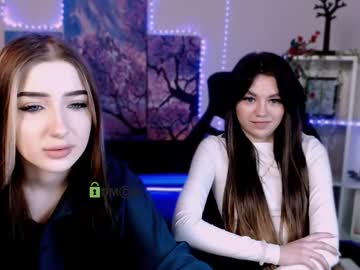Almeya_Cool Chaturbate stream image from January 30, 2025