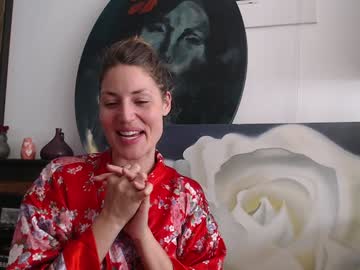 Autumnteratoma Chaturbate stream image from January 30, 2025