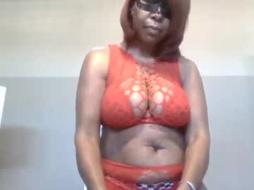 Im_Laa30z Chaturbate stream image from January 30, 2025