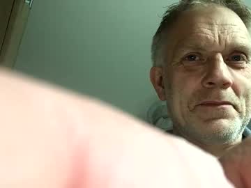 Badger150 Chaturbate stream image from January 30, 2025
