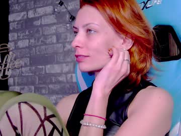 Karoline121 Chaturbate stream image from January 30, 2025