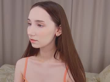 Lezyliza Chaturbate stream image from January 30, 2025
