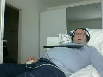 Luley58 Chaturbate stream image from January 30, 2025