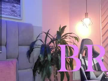Mia_Greeco Chaturbate stream image from January 30, 2025