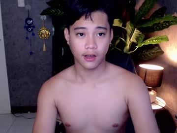 Playful_Kenzo Chaturbate stream image from January 30, 2025