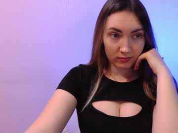 Little___Angell Chaturbate stream image from January 30, 2025