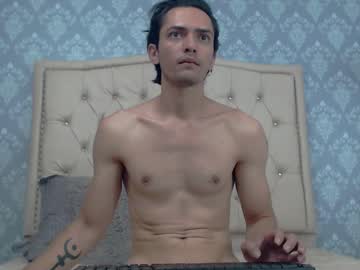 Uzcategui_Addams Chaturbate stream image from January 30, 2025