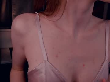 Eugeniadail Chaturbate stream image from January 30, 2025