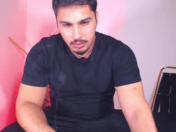 Zenobaro Chaturbate stream image from January 30, 2025