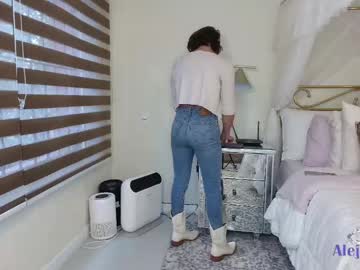 Alejadollts Chaturbate stream image from January 30, 2025
