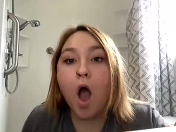 Chubbyslut90 Chaturbate stream image from January 30, 2025