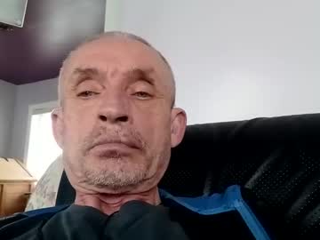 Astromastro Chaturbate stream image from January 30, 2025