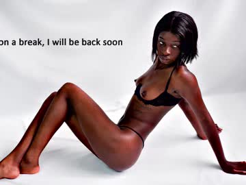 Barbiemelanin Chaturbate stream image from January 30, 2025