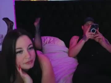 Kiinggxx Chaturbate stream image from January 30, 2025
