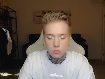 Rony_Strapony Chaturbate stream image from January 30, 2025