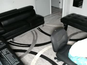 Slangondemhoes Chaturbate stream image from January 30, 2025