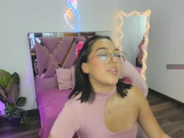 Beela_Tay Chaturbate stream image from January 30, 2025