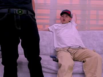Heteros_Men Chaturbate stream image from January 30, 2025
