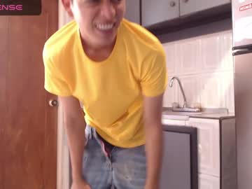 Andressdean Chaturbate stream image from January 30, 2025